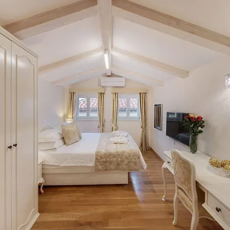 Apartments More Ντουμπρόβνικ