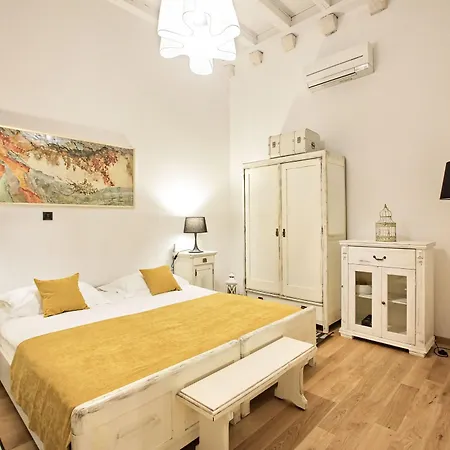 Διαμέρισμα Apartments More *