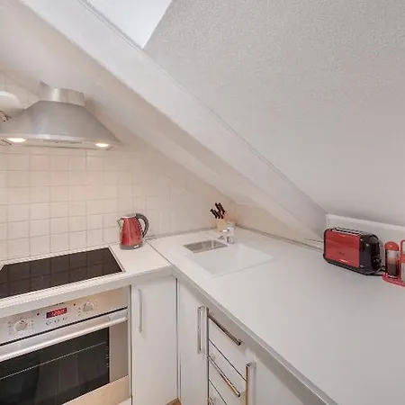 Διαμέρισμα Apartments More *